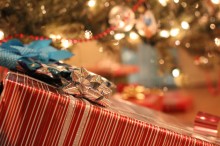 blue-bow-present